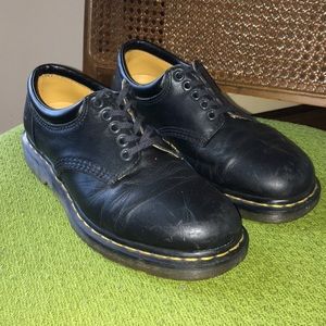 Dr. Martens Oxford 8053 5 Eye